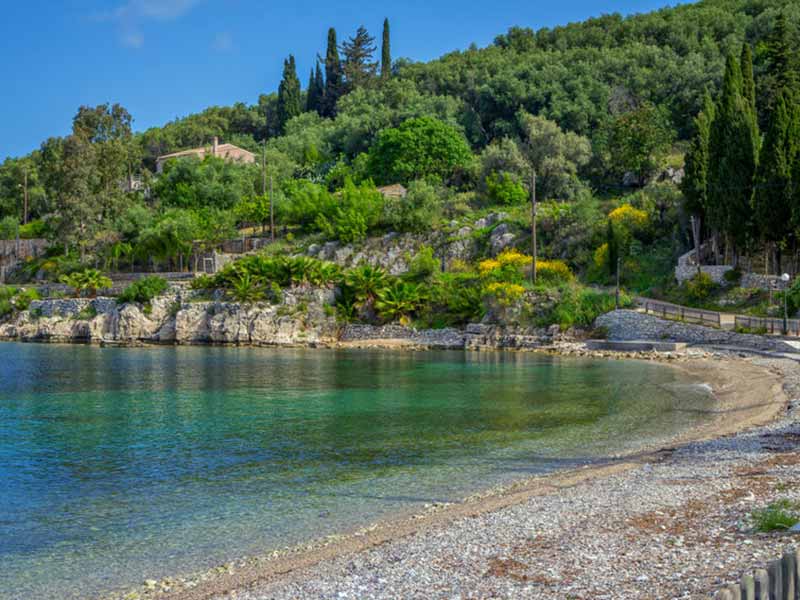 Hvor skal man bo i Kassiopi: Bedste område på Korfu for par